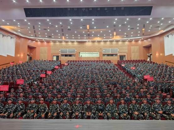 bw必威2025级新生入学教育系列：师生见面会